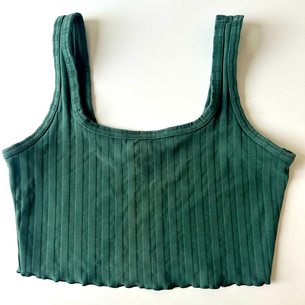 Aerie - green top